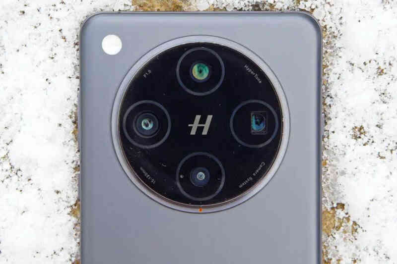 Điện thoại có camera khủng thách thức máy ảnh chuyên nghiệp