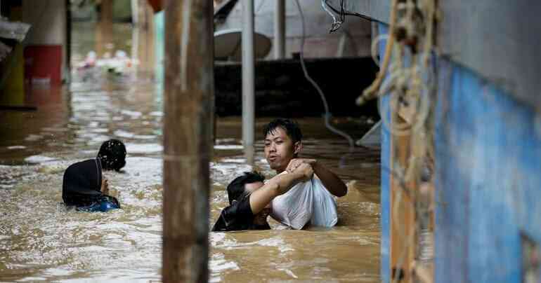 Luôn được "thần thánh hóa" ở mọi lĩnh vực, vì sao AI lại bó tay khi được giao tìm kiếm nạn nhân bão lũ?