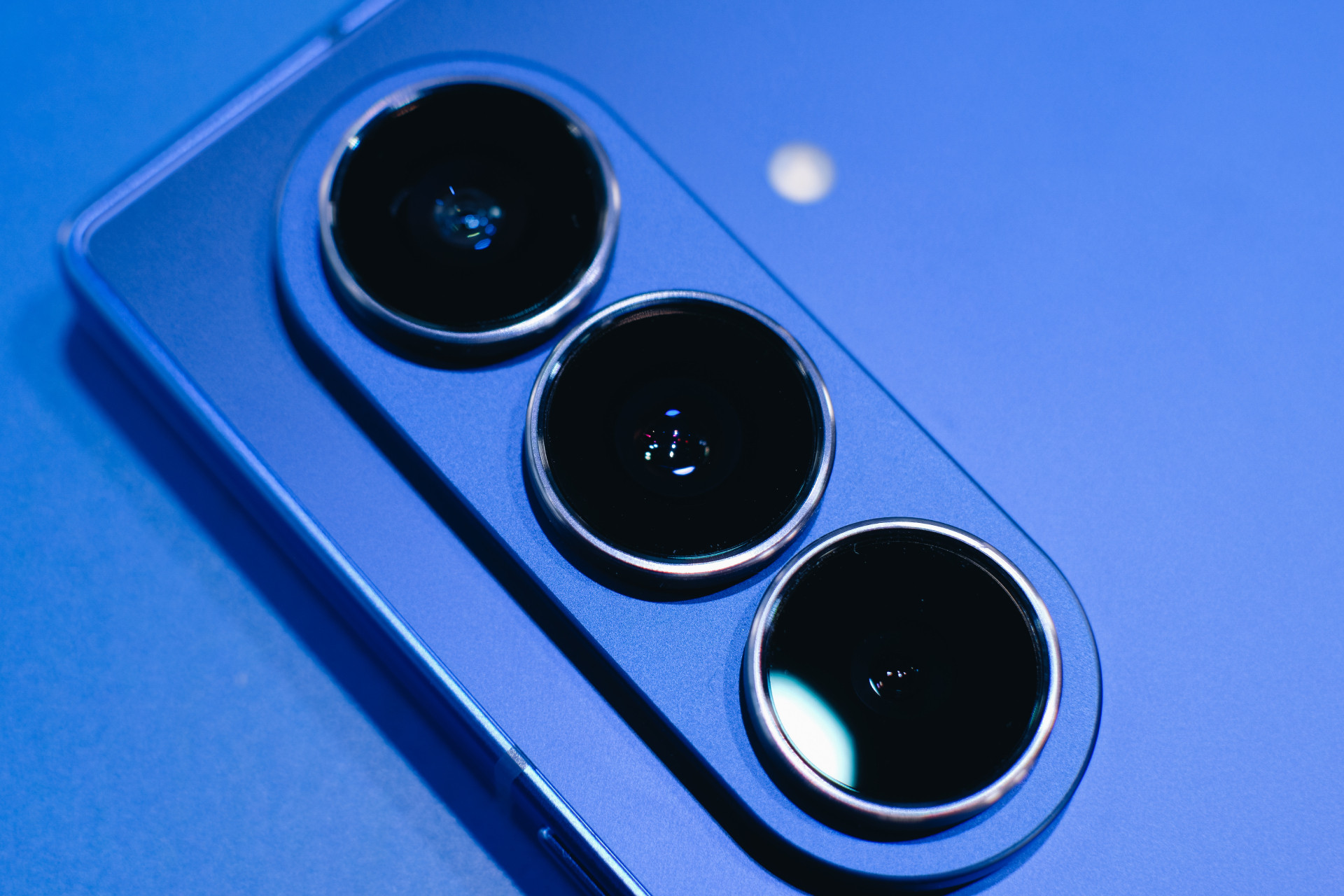 Galaxy Z Fold7 5.jpg
