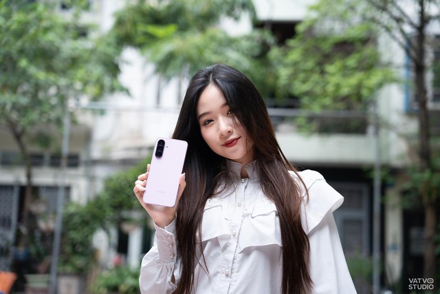 Galaxy A56 5G màu hồng mới: Khẳng định vị thế tiên phong trong thiết kế và công nghệ- Ảnh 11. Galaxy A56 5G màu hồng mới: Khẳng định vị thế tiên phong trong thiết kế và công nghệ- Ảnh 11.