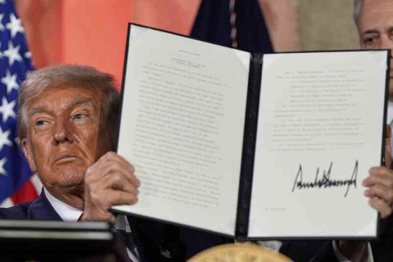 Nhiều gã khổng lồ công nghệ e dè trước sắc lệnh AI mới từ Tổng thống Trump