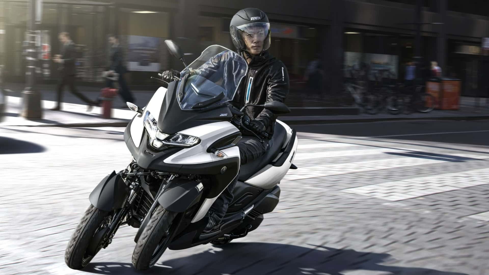 Không ngại kẹt xe, cũng chẳng sợ ngã: Yamaha Tricity 300 ra mắt tại Nhật Bản, liệu có về Việt Nam?- Ảnh 5. Không ngại kẹt xe, cũng chẳng sợ ngã: Yamaha Tricity 300 ra mắt tại Nhật Bản, liệu có về Việt Nam?- Ảnh 5.