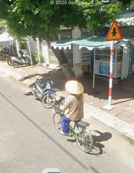 Tưởng chỉ tìm lại ký ức, ai ngờ Google Maps khui loạt khoảnh khắc xấu hổ khó đỡ