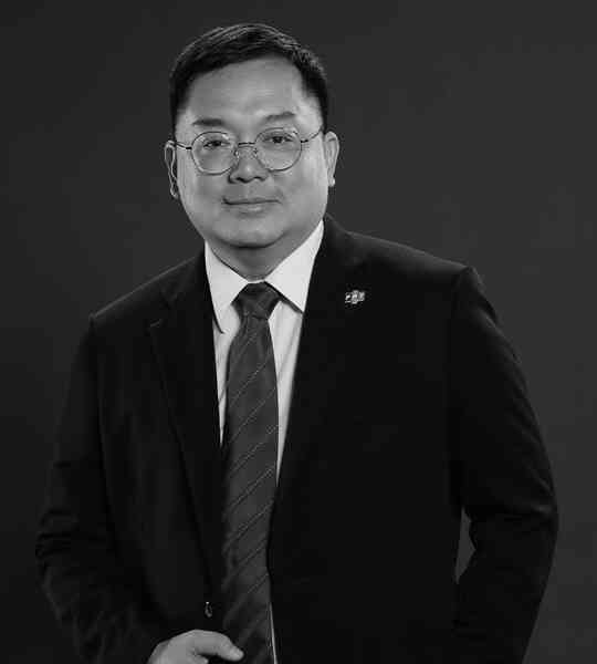 Ông Hoàng Nam Tiến Phó chủ tịch Hội đồng Trường Đại học FPT đột ngột qua đời