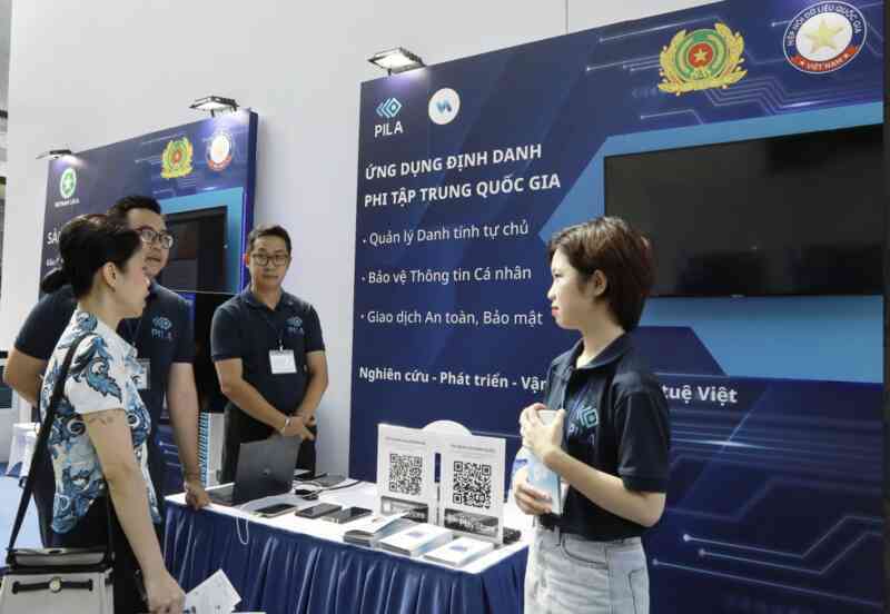 Công nghệ giúp người dân không cần dùng giấy tờ công chứng khi giao dịch