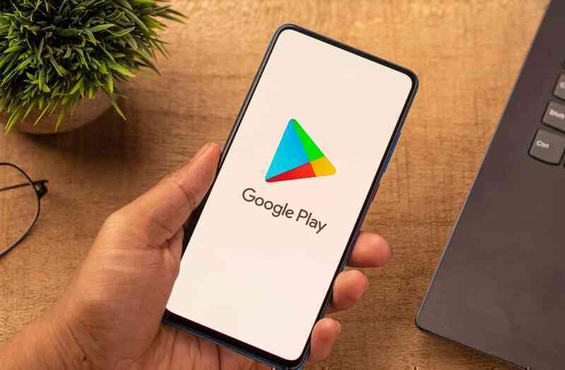 Người dùng Android cần xóa gấp một loạt ứng dụng, cẩn thận phải vứt luôn điện thoại