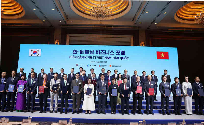 FPT hop tac voi Han Quoc .jpg