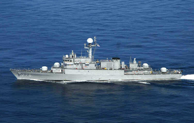 Tàu hộ tống Hàn Quốc VN mua.jpg
