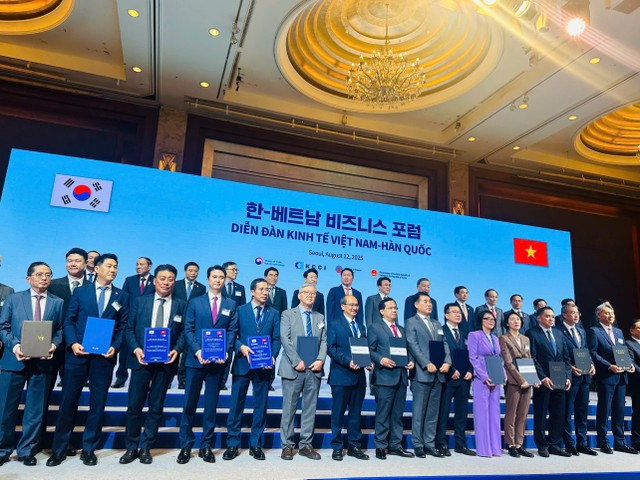 Ngân hàng tham gia thị trường tiền số: MB dự kiến thành lập sàn giao dịch đầu tiên, TCBS đã tích hợp vào bảng giá, VPBank để ngỏ khả năng nhập cuộc