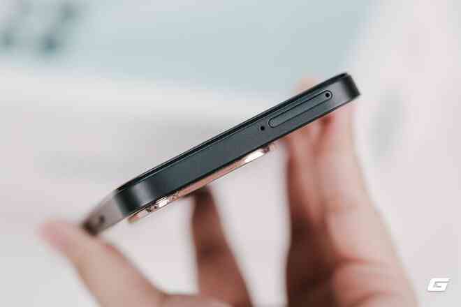 Trên tay điện thoại đối thủ của Xiaomi: Giá chỉ hơn 3 triệu nhưng có thiết kế đẹp, nút AI riêng, camera 50MP- Ảnh 9.