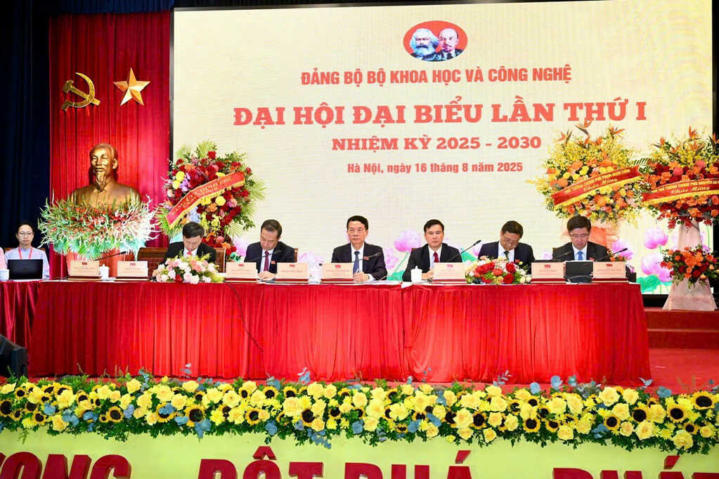Bo KHCN.jpg