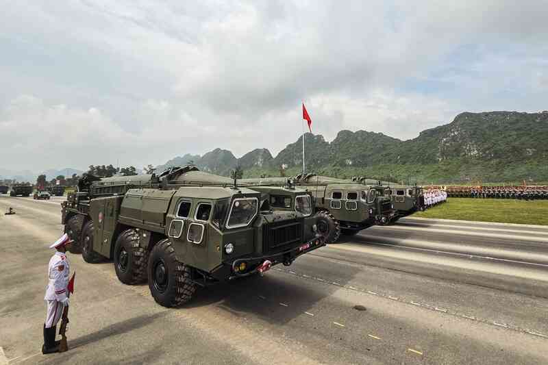 Chiến sĩ vững vàng tiến bước dưới cái nắng trong buổi tổng hợp luyện A80 - 3
