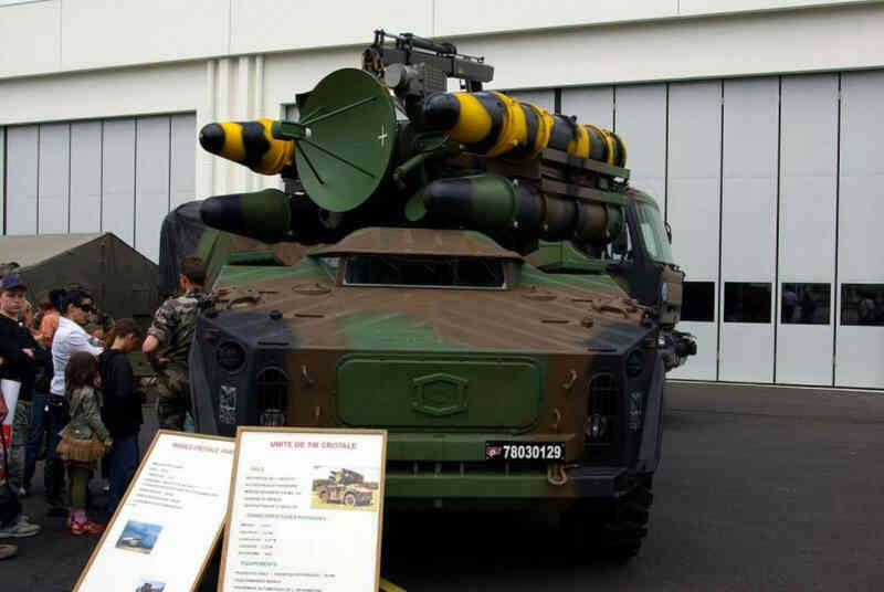 Tên lửa crotale1.jpg