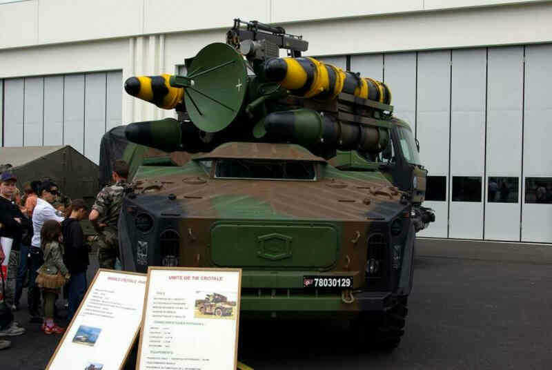 Tên lửa crotale1.jpg