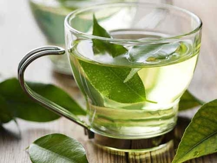 Loại lá dân dã của Việt Nam đun nước uống hiệu quả hơn hẳn thực phẩm chức năng đắt tiền