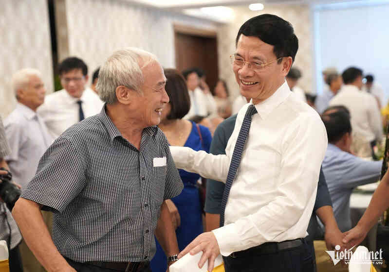 Các cán bộ hưu trí đã viết nên những trang sử hào hùng ngành KH&CN, BCVT
