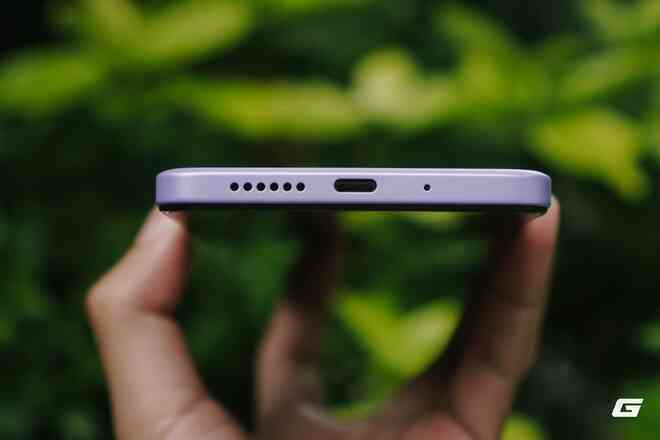 Điện thoại Xiaomi pin 7.000mAh dùng 3 ngày không cần sạc khiến tôi "ngã ngửa": Thiết kế đẹp, có một thứ cực kỳ đáng tiền mà giá thì chỉ hơn 4 triệu đồng- Ảnh 3. Điện thoại Xiaomi pin 7.000mAh dùng 3 ngày không cần sạc khiến tôi "ngã ngửa": Thiết kế đẹp, có một thứ cực kỳ đáng tiền mà giá thì chỉ hơn 4 triệu đồng- Ảnh 3.
