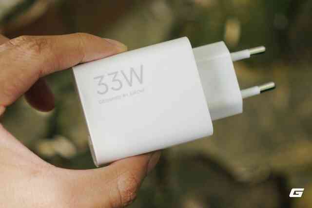 Điện thoại Xiaomi pin 7.000mAh dùng 3 ngày không cần sạc khiến tôi "ngã ngửa": Thiết kế đẹp, có một thứ cực kỳ đáng tiền mà giá thì chỉ hơn 4 triệu đồng- Ảnh 9. Điện thoại Xiaomi pin 7.000mAh dùng 3 ngày không cần sạc khiến tôi "ngã ngửa": Thiết kế đẹp, có một thứ cực kỳ đáng tiền mà giá thì chỉ hơn 4 triệu đồng- Ảnh 9.