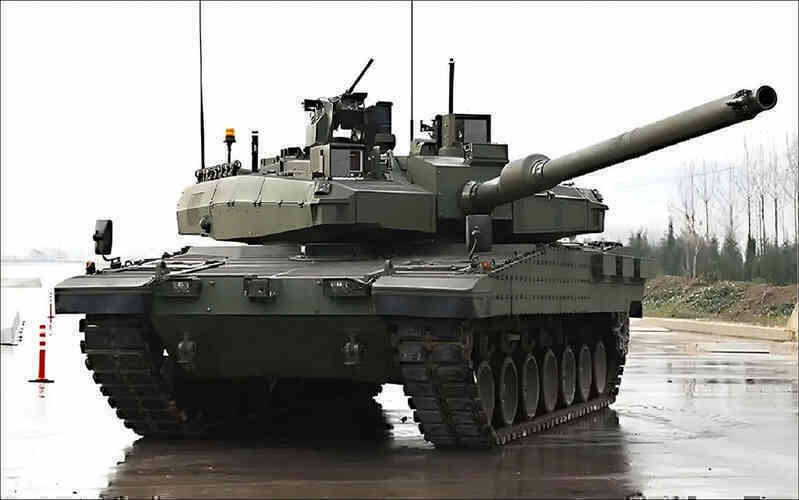 Xe tăng Altay.jpg
