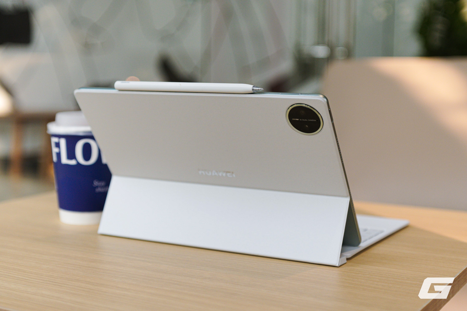 Đây là iPad Pro của Huawei: Màn Tandem OLED đẹp mê, cứng - mềm đều "ngon", giá 20 triệu tặng bao da bàn phím và bút- Ảnh 24.