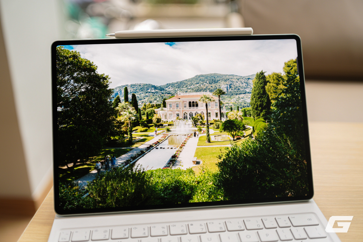 Đây là iPad Pro của Huawei: Màn Tandem OLED đẹp mê, cứng - mềm đều "ngon", giá 20 triệu tặng bao da bàn phím và bút- Ảnh 7.