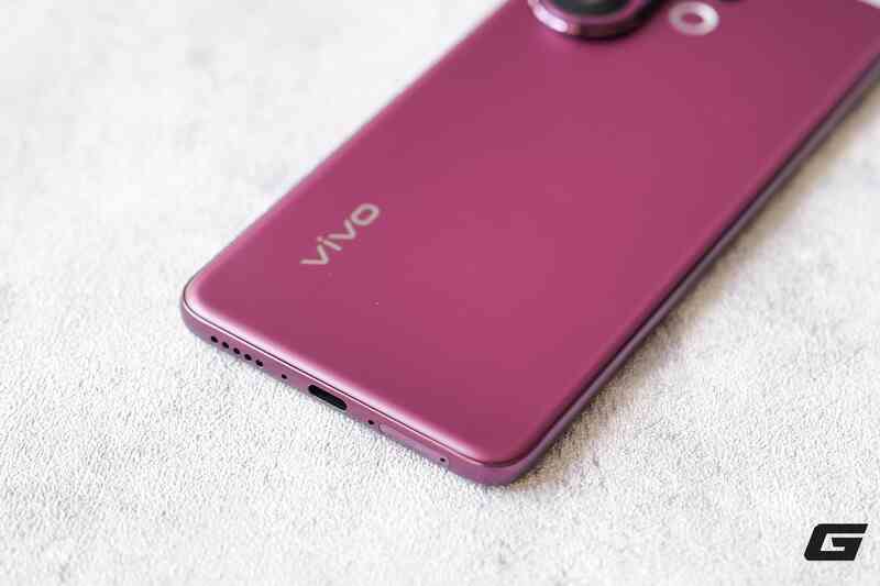 Trên tay vivo V60: Trang bị camera hợp tác với ZEISS, pin khủng 6500mAh, sắp về Việt Nam- Ảnh 3. Trên tay vivo V60: Trang bị camera hợp tác với ZEISS, pin khủng 6500mAh, sắp về Việt Nam- Ảnh 3.