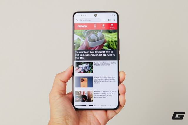 vivo ra mắt điện thoại thiết kế cực mê, có hẳn camera tele ZEISS 50MP, pin 6.500 mAh, Snapdragon 7 Gen 4, giá 16 triệu đồng- Ảnh 3. vivo ra mắt điện thoại thiết kế cực mê, có hẳn camera tele ZEISS 50MP, pin 6.500 mAh, Snapdragon 7 Gen 4, giá 16 triệu đồng- Ảnh 3.