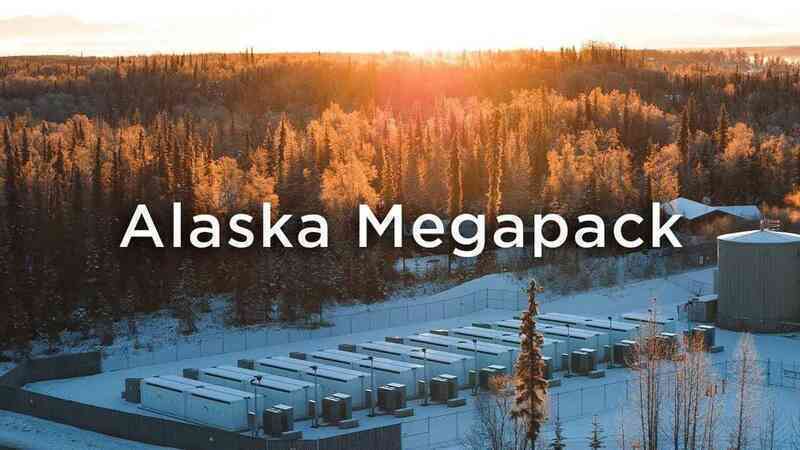 Bí mật bên trong khối pin rộng bằng sân bóng đá mini giữa lòng Alaska- Ảnh 2. Bí mật bên trong khối pin rộng bằng sân bóng đá mini giữa lòng Alaska- Ảnh 2.