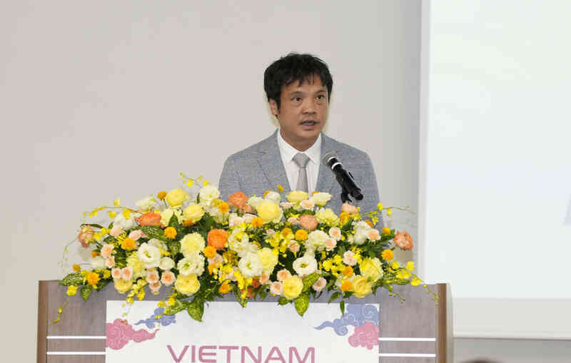 ong Nguyen Van Khoa.JPG