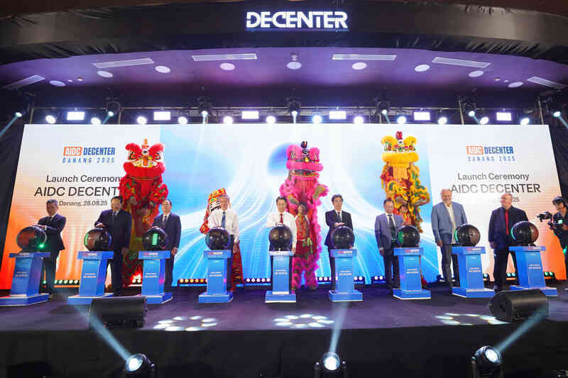 Khoi cong AIDC .JPG