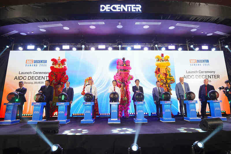 Khoi cong AIDC .JPG