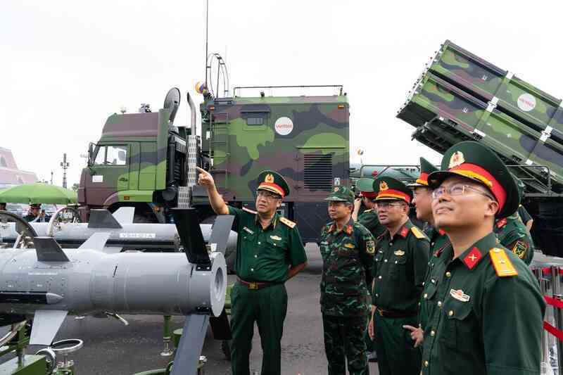 Triển lãm 80 năm: Loạt khí tài công nghệ cao Make in Vietnam - 5