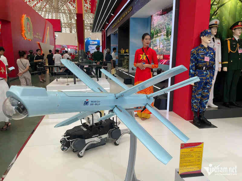 W-UAV BXL.jpg