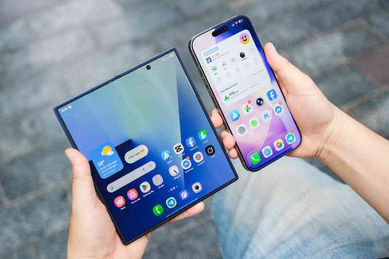 iPhone 16 Pro Max, Galaxy Z Fold7 giảm giá tiền triệu dịp lễ 2/9