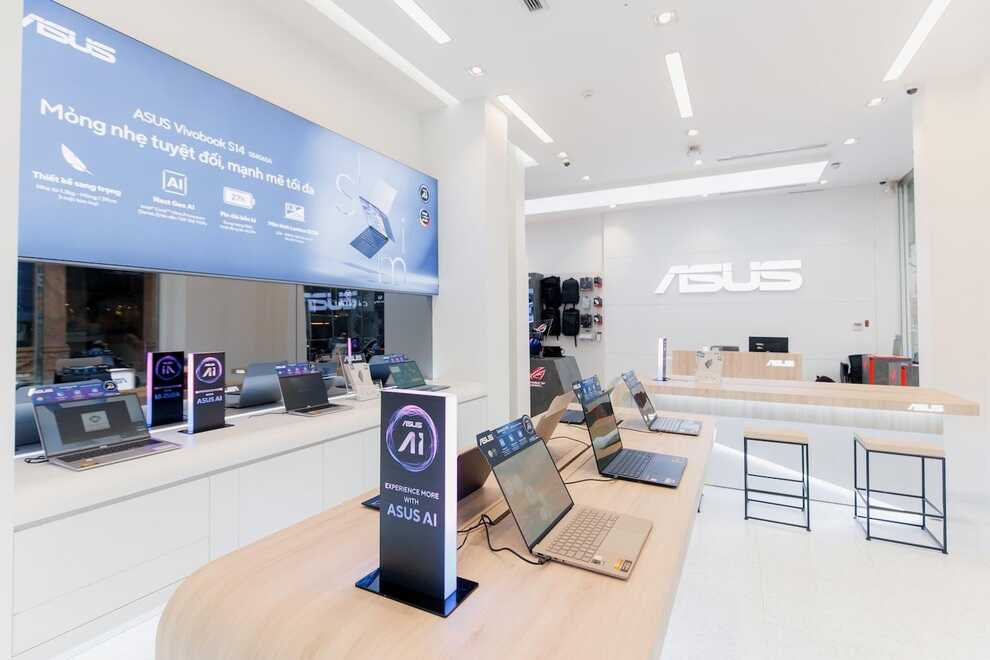 ASUS mang mô hình trải nghiệm laptop đến TPHCM - 4