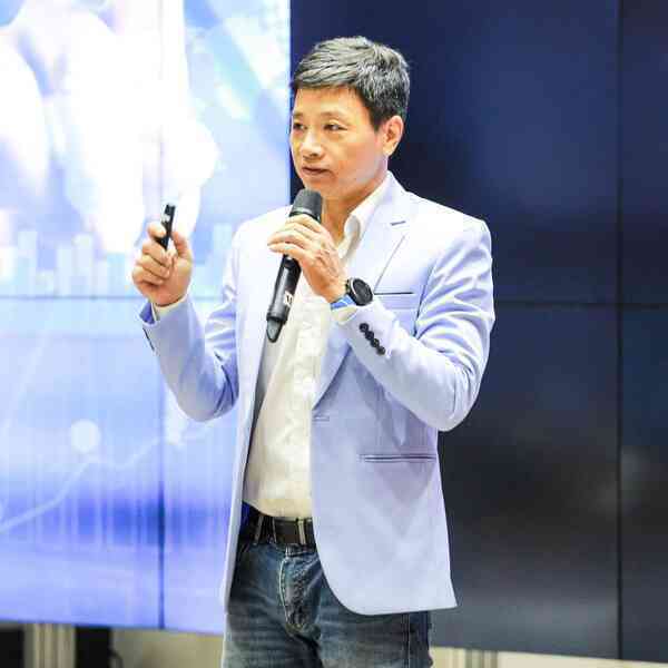 Chuyên gia Đào Trung Thành nhận định về Better Choice Awards: giải thưởng như một “người gác cổng có thẩm quyền”- Ảnh 4.