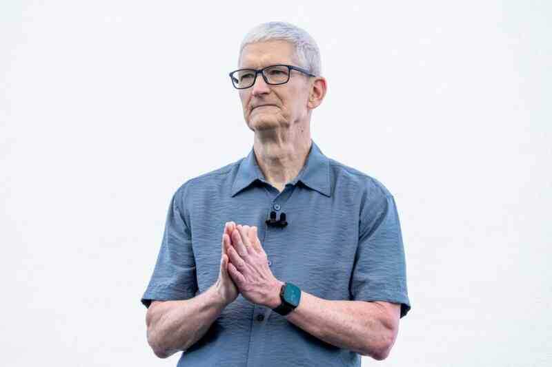 tim cook apple