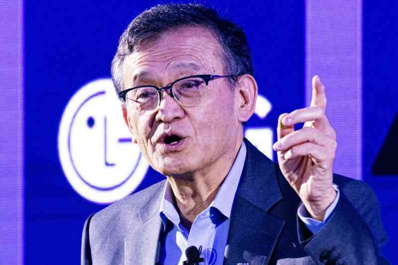 Tổng thống Trump muốn CEO Intel từ chức ngay lập tức