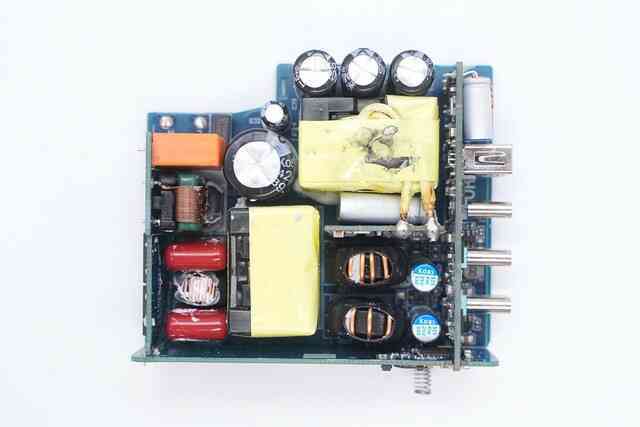 Trên tay "đồ chơi" mới của Xiaomi: Thiết kế nhỏ gọn hiện đại, sạc nhanh 120W, có cả Bluetooth và màn hình- Ảnh 8.