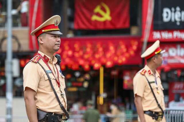 Công an Hà Nội thông báo khẩn tới tất cả người tham gia giao thông từ 14h hôm nay