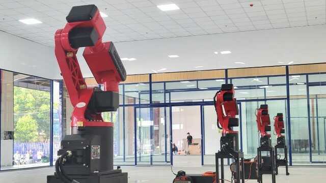 CT UAV – Ấn tượng với nhà máy đúc composite tự tiến hóa- Ảnh 4.