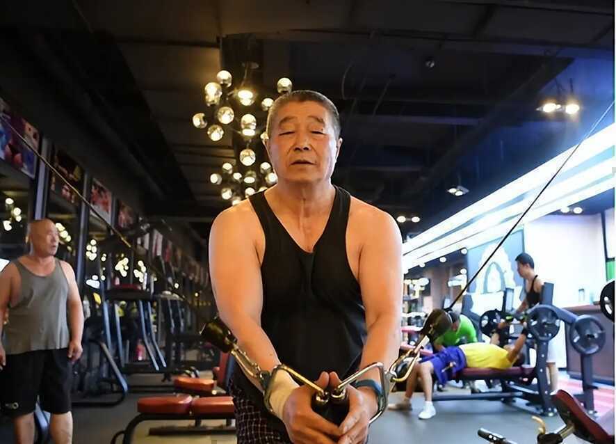 Người trường thọ thường 1 chỗ phải nhỏ, 2 chỗ cần to