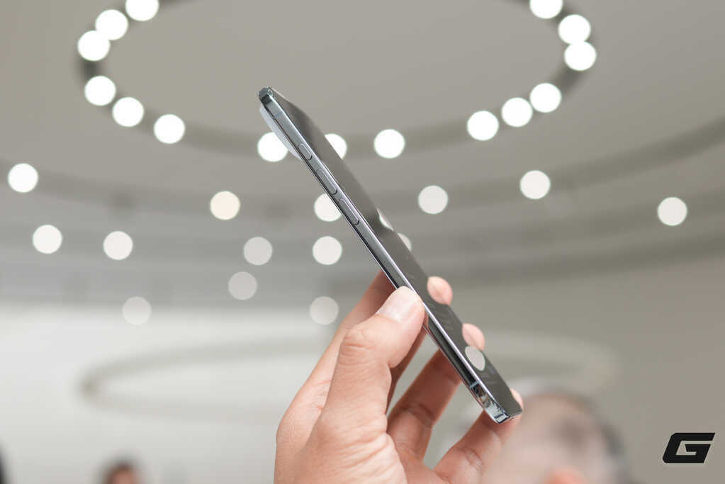 iPhone Air: Phép thử mới của Apple hay bước trưởng thành chiến lược?- Ảnh 4. iPhone Air: Phép thử mới của Apple hay bước trưởng thành chiến lược?- Ảnh 4.