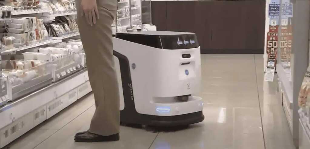 Nhật Bản bắt đầu sử dụng robot tại các cửa hàng 7-Eleven để bù đắp cho tình trạng thiếu hụt lao động trầm trọng