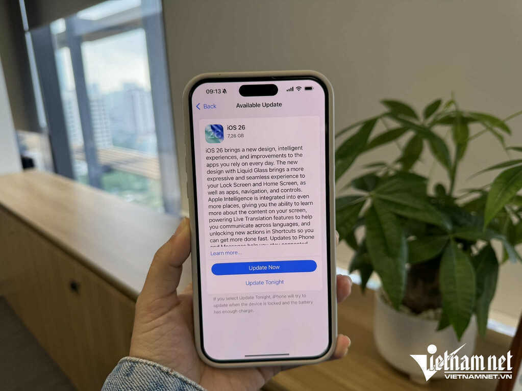 Apple khẳng định iPhone cập nhật iOS 26 hao pin, nóng máy nhanh hơn là ‘bình thường’