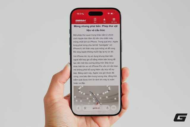 Mở hộp sớm iPhone Air chính hãng sắp lên kệ tại Việt Nam: Mỏng nhẹ tới khó tin, nhưng sự đánh đổi nằm ở đâu?- Ảnh 17.
