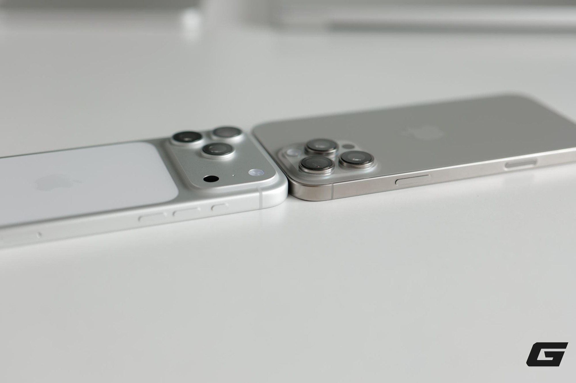 Sự trở lại của nhôm trên iPhone 17 Pro/Pro Max làm gợi nhớ cảm giác nguyên khối mà Apple đã làm tôi say mê- Ảnh 4. Sự trở lại của nhôm trên iPhone 17 Pro/Pro Max làm gợi nhớ cảm giác nguyên khối mà Apple đã làm tôi say mê- Ảnh 4.