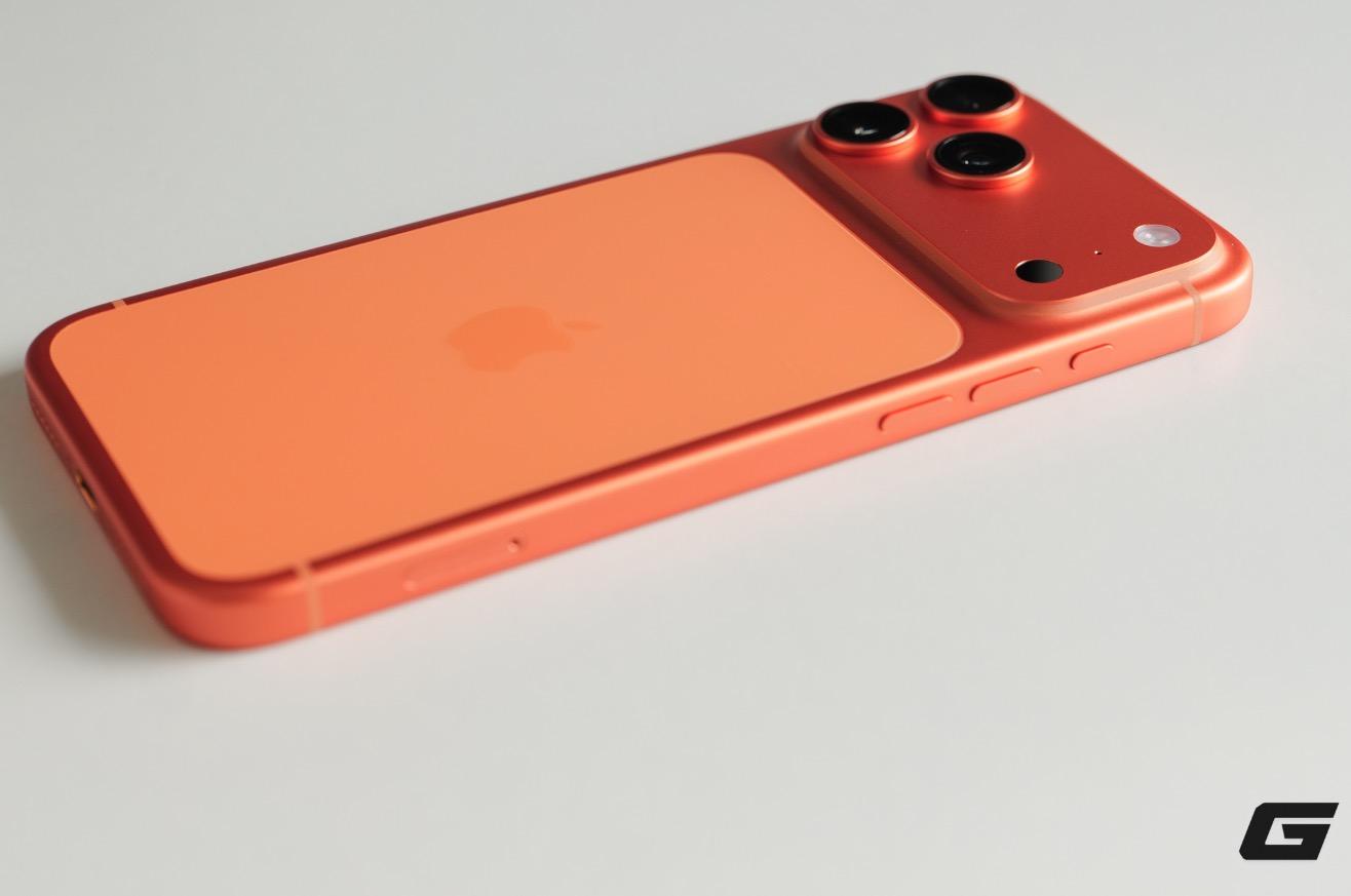 Sự trở lại của nhôm trên iPhone 17 Pro/Pro Max làm gợi nhớ cảm giác nguyên khối mà Apple đã làm tôi say mê- Ảnh 5. Sự trở lại của nhôm trên iPhone 17 Pro/Pro Max làm gợi nhớ cảm giác nguyên khối mà Apple đã làm tôi say mê- Ảnh 5.