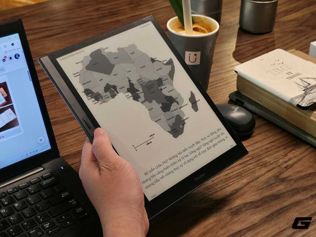 Trên tay máy đọc sách iReader Smart X3: Màn hình lớn 10,65 inch nhưng chỉ mỏng 5,6 mm- Ảnh 2.