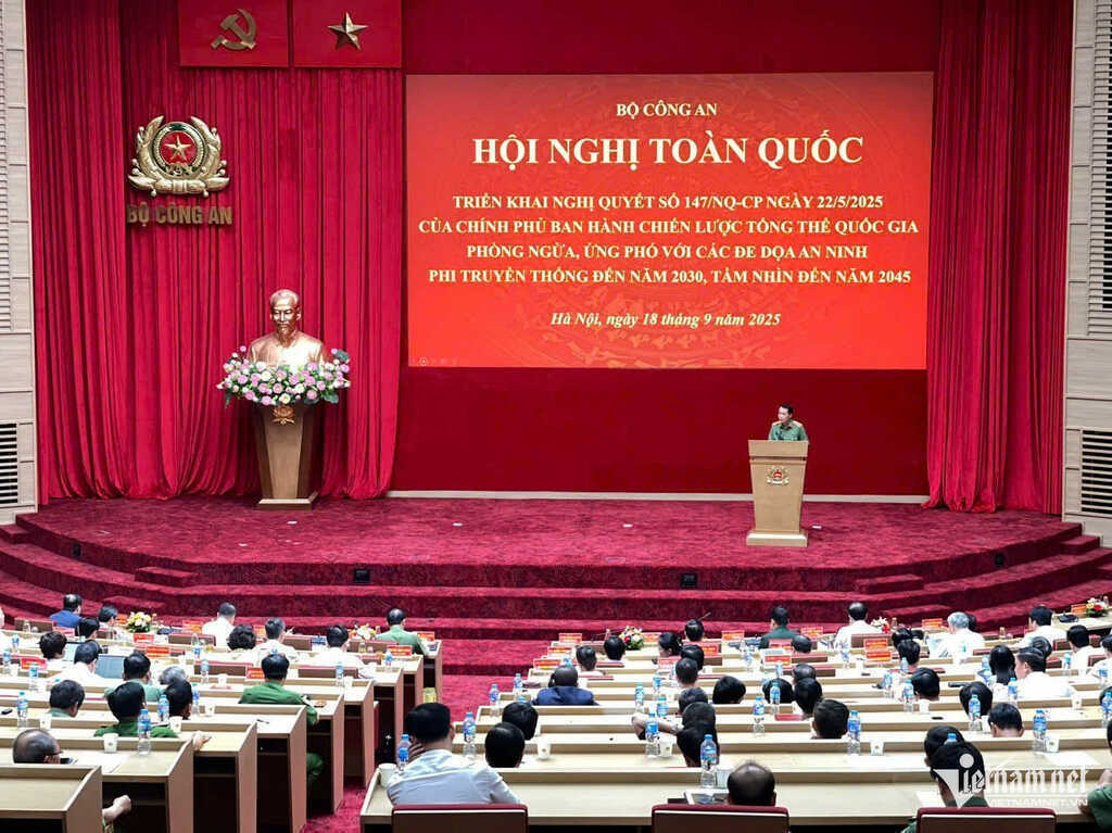 Ứng phó kịp thời với an ninh phi truyền thống dựa trên cơ sở dữ liệu, chuyển đổi số